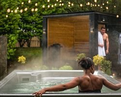 Tranquil Stay with access to our brand new Ériu Thermal Retreat